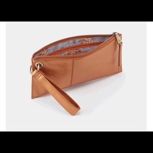 BN Hobo Vida Wristlet in a rustic olive green
